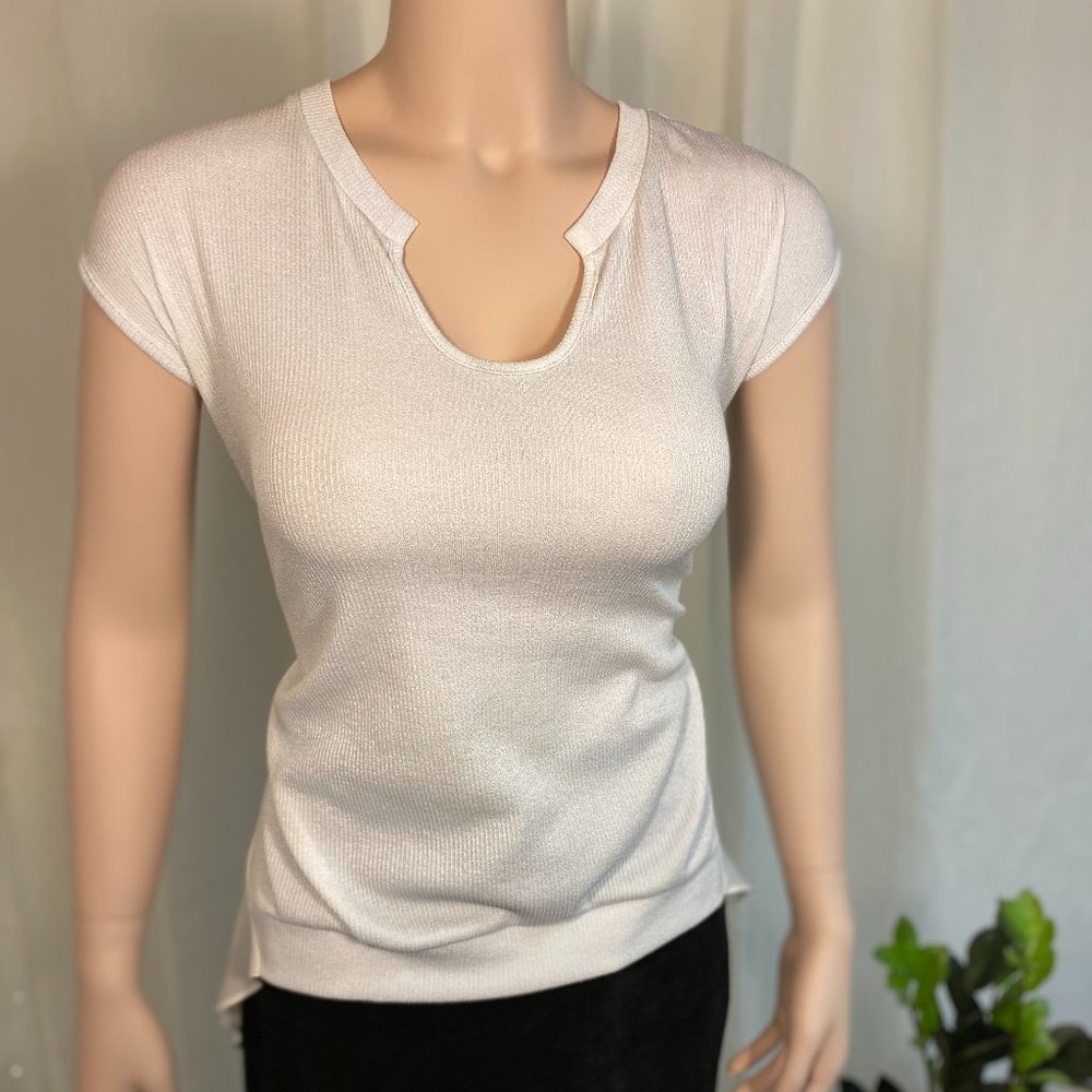High-Low Italian Blouse - Picture 2 of 4